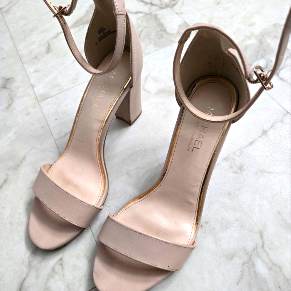 Michael Kors Strap Heels‎